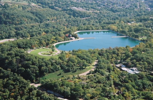 Highland Park - Exploring the Gardens and Reservoir Path